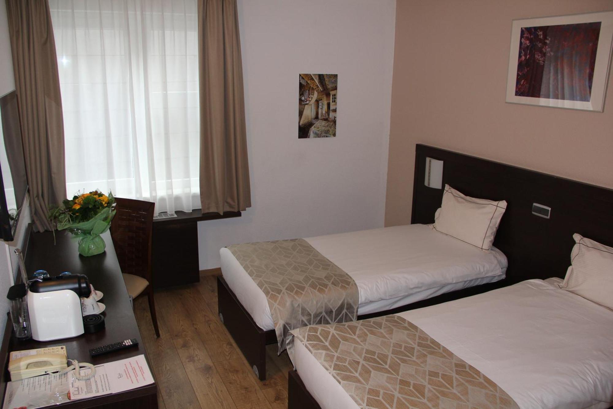 Threeland Hotel Петанж Екстер'єр фото