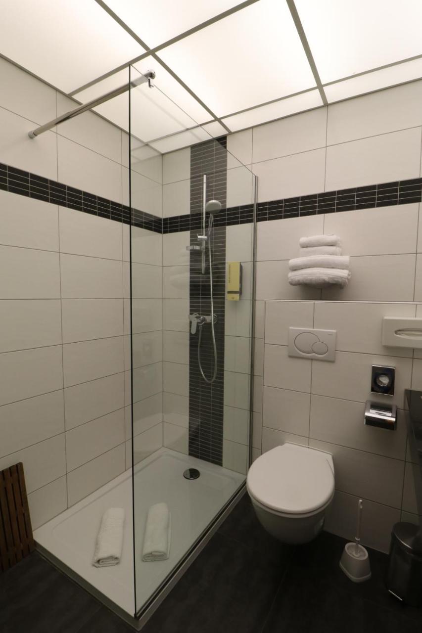 Threeland Hotel Петанж Екстер'єр фото